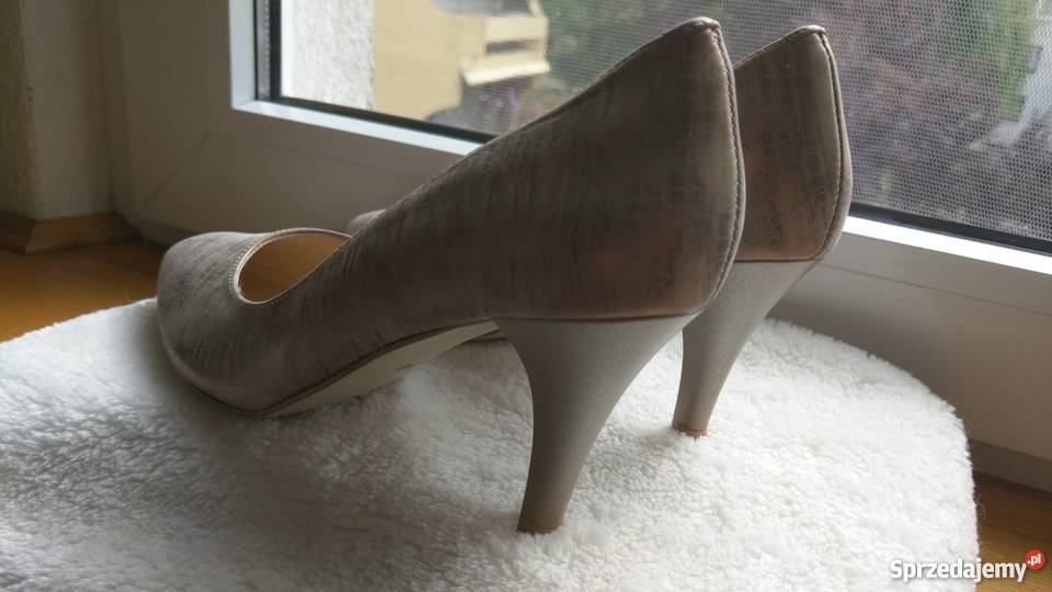 Butyczółenka 38 klasyczne eleganckie naturalna Częstochowa