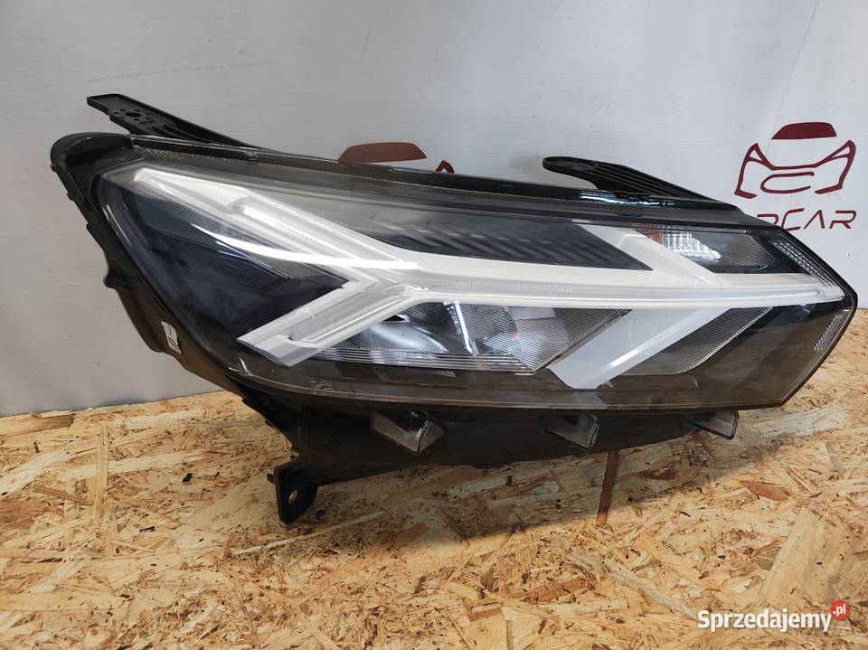 Lampa Prawy Przód Dacia Sandero III 260107920R Pleszew
