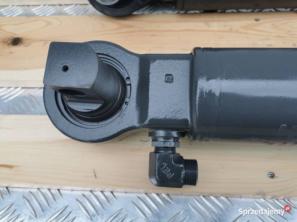 Cylinder hydrauliczny osi Fendt 936 Vario Wilkowo