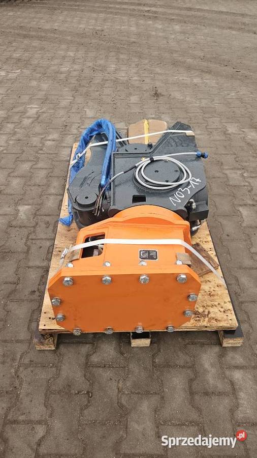 Nowe obrotowe nożyce wyburzeniowe do koparki 510 Sochaczew