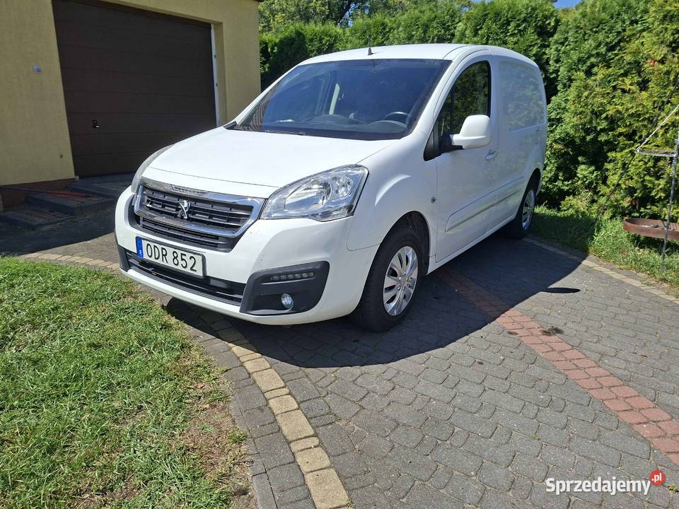 Peugot Partner nieuszkodzony Jakubów