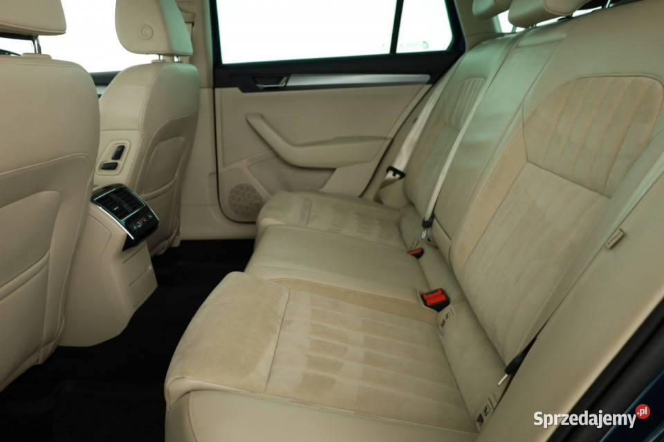 Skoda Superb 20 TSI reflektory ksenonowe Piaseczno sprzedam