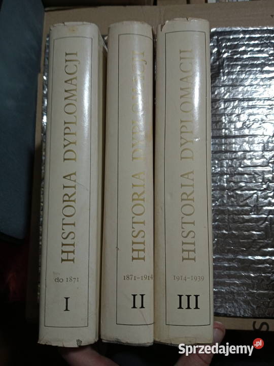 Historia dyplomacjiKsiążka i Widza1973rTom
