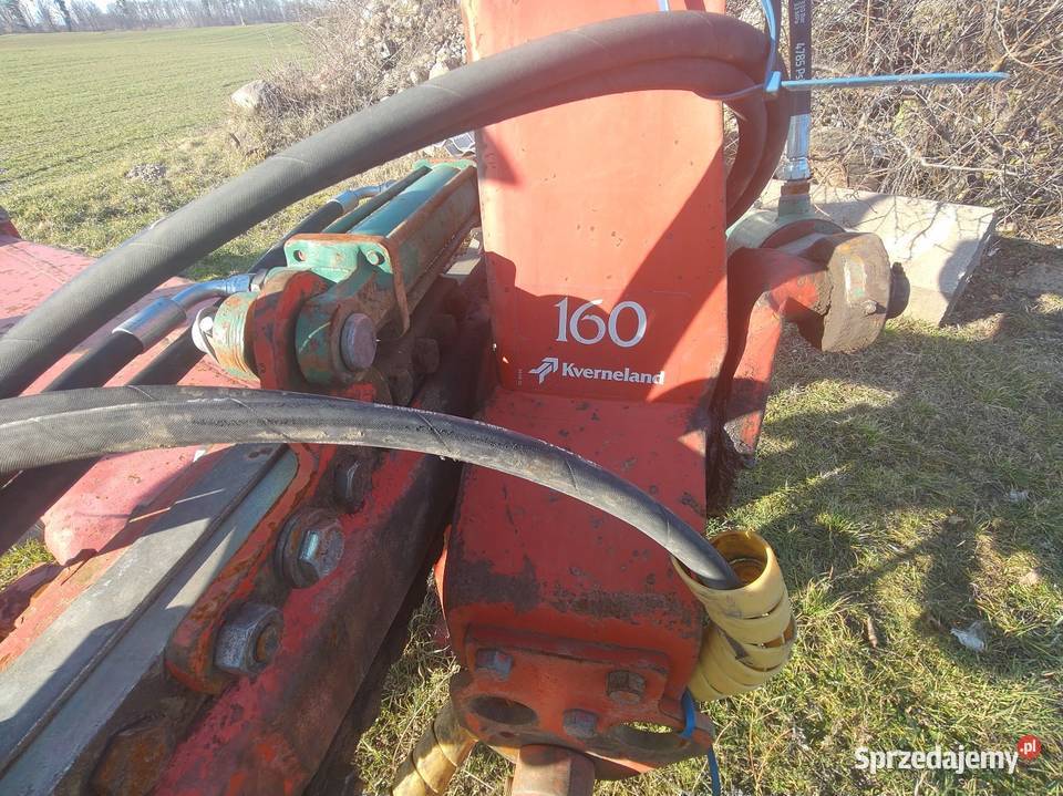 Pług kverneland 160 F 4 skiby Sośno