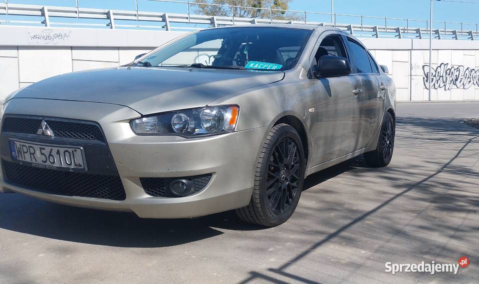 Mitsubishi Lancer 18