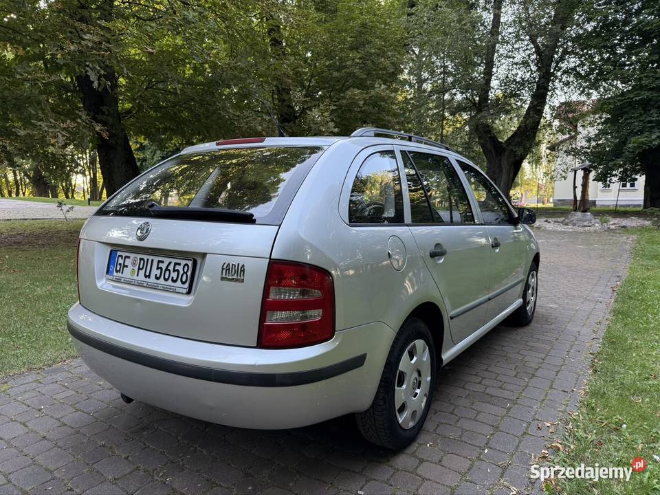 Skoda Fabia kombi 2004r 12 benz Pierwsza ręka klimatyzacja Starogard Gdański