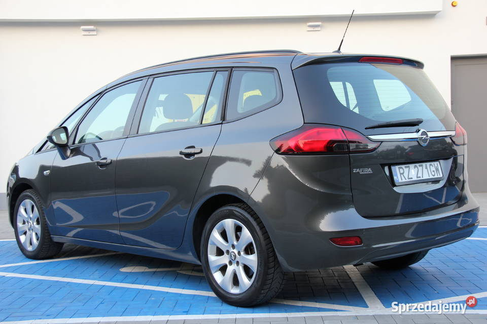 Świetne rodzinne auto Zadbane Serwisowane radio Opel Rzeszów sprzedam