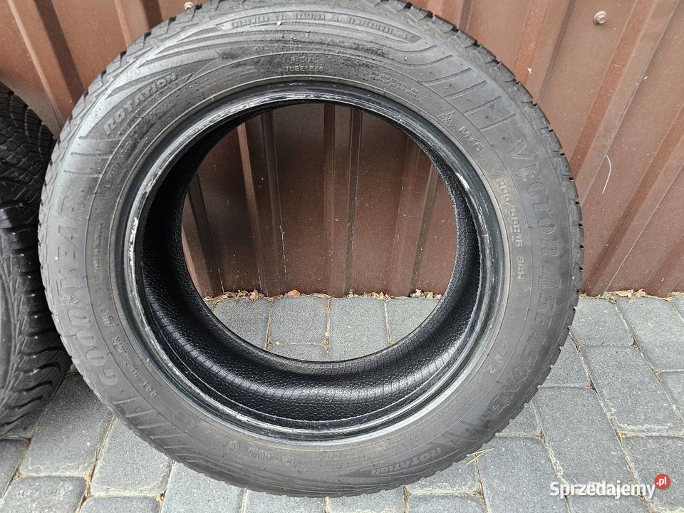Opony wielosezonowe Goodyear 205x55R16 Czarna Woda
