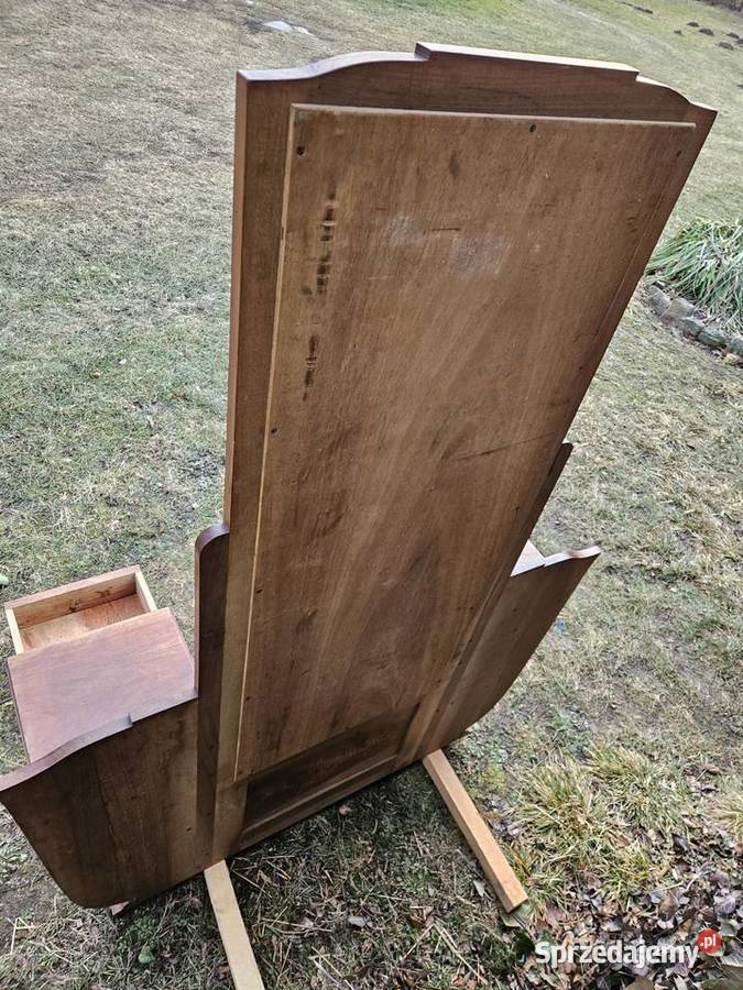 szafka z lustrem drewniana Wiązów
