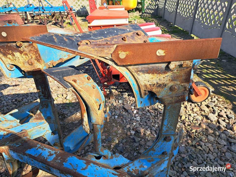 Pług obrotowy LEMKEN OPAL 110 3 skiby z Niemiec Lemken Pługi wielkopolskie Kłodawa