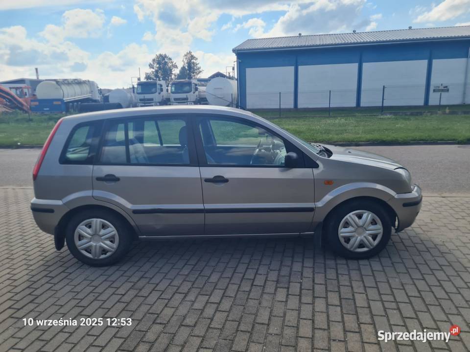 FORD FUSION sprawny z opłatami 2003r podlaskie