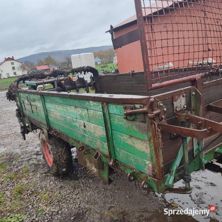 Mały Rozrzutnik obornika 25 tony do c330 mf Ropa