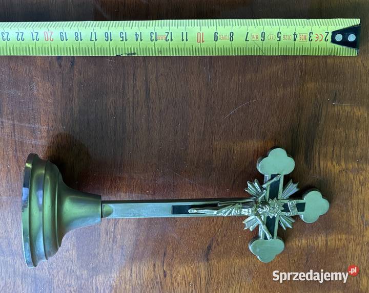 Metalowy krzyż Proszowice