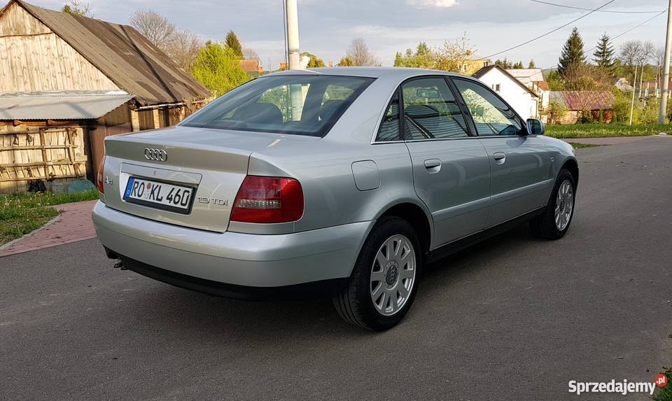 AUDI A4 B5 19 TDI 90 Lift Książka Serwisowa IGŁA Brzozów sprzedam