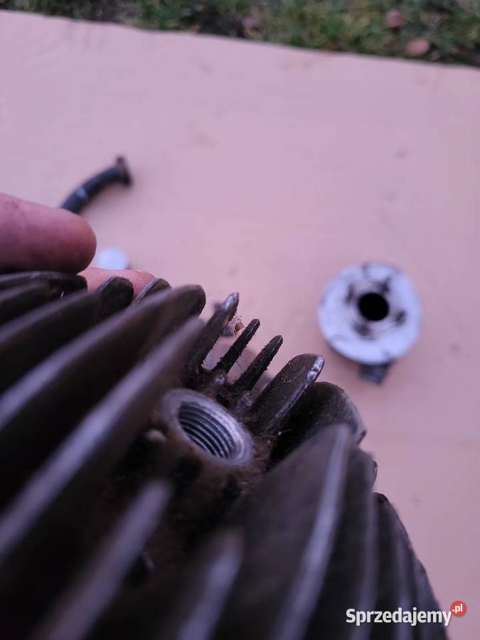 Części ruski silnik ko cylinder głowica tłumik Pozostałe Sokołów Małopolski sprzedam