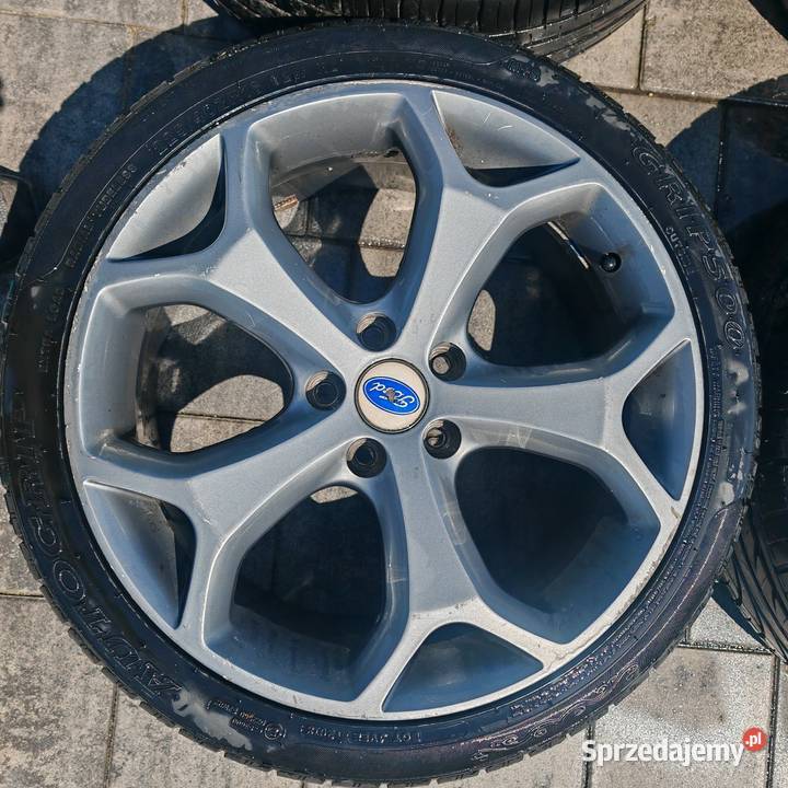 Cztery felgi z oponami R18 5x108 ET 45 Samochodowe