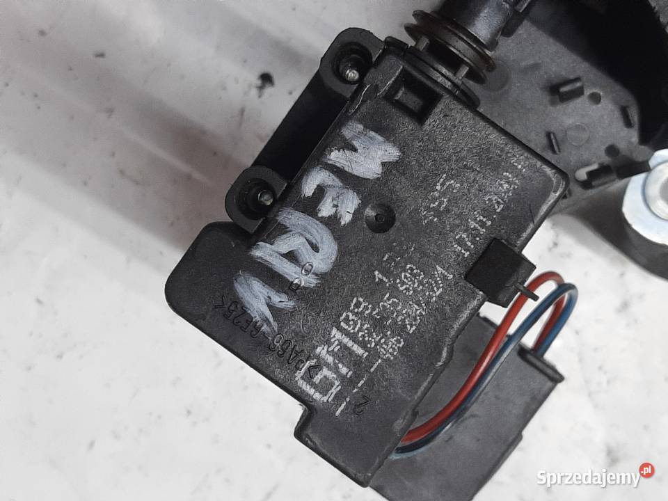 Opel Meriva zamek klapy tylnej tył Części samochodowe Ksawerów sprzedam