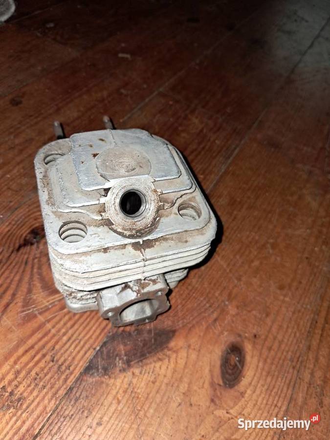 Cylinder z tłokiem piła tajga Tajga ruska 214 Zalesie Górne sprzedam