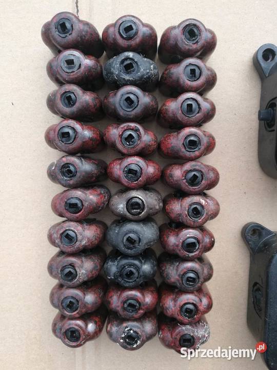 Stare uchwyty puszki i włącznik bakelitowe Loft Elektryka i akcesoria Zaklików