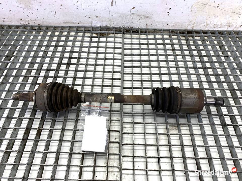 PÓŁOŚ LEWY PRZÓD HONDA CIVIC VIII 13 95 PRZEGUB