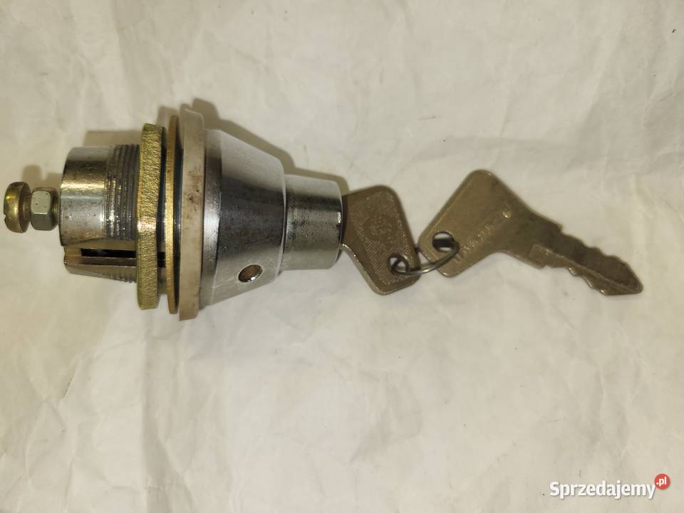 Wartburg 353 13 Nowy zamek klapy bagażnika 2 Piaseczno