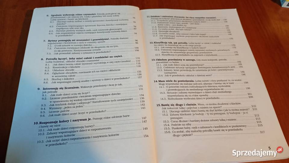 Wspomaganie rozwoju umysłowego trzylatków i tradycyjny podręcznik Gdańsk