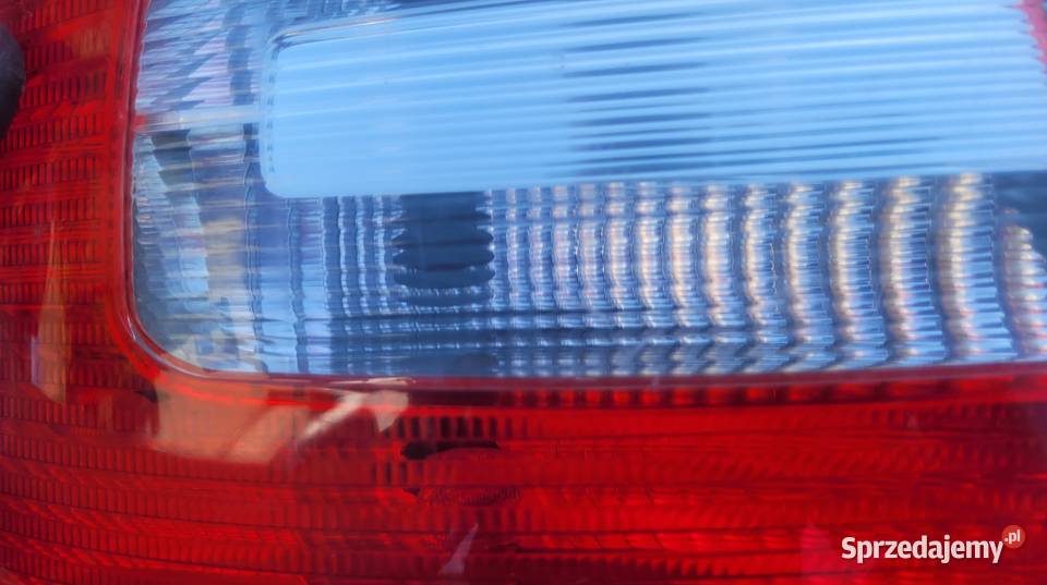 SKODA OCTAVIA 2 II LIFT LAMPA LEWA TYŁ TYLNA Ruda Śląska