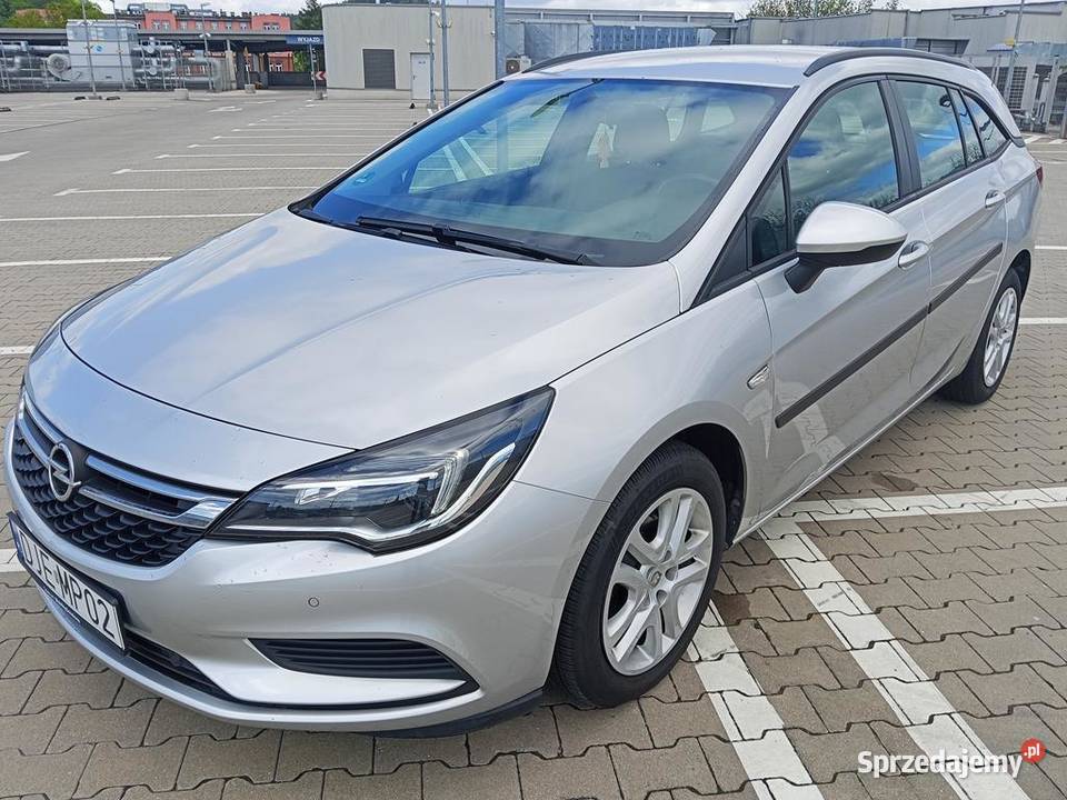 Opel Astra K jedyne 125 isofix Jelenia Góra