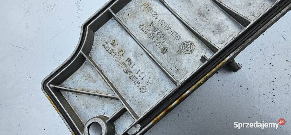 Pokrywa cewek mercedes w202 18 20 1111501375 Zbąszyń