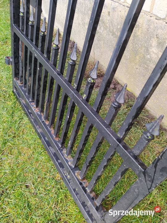 Brama rozwierna 360m furtka 1m Dąbrowice
