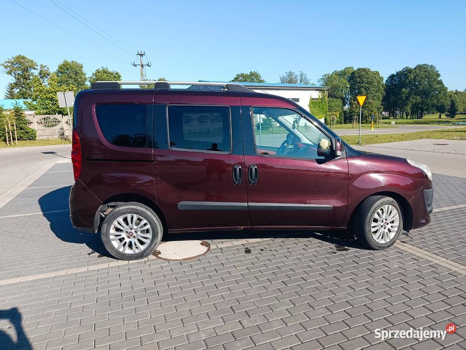 Fiat Doblo 2012 5 osobowy 16 MTJ 90 bogate Ostrów Wielkopolski