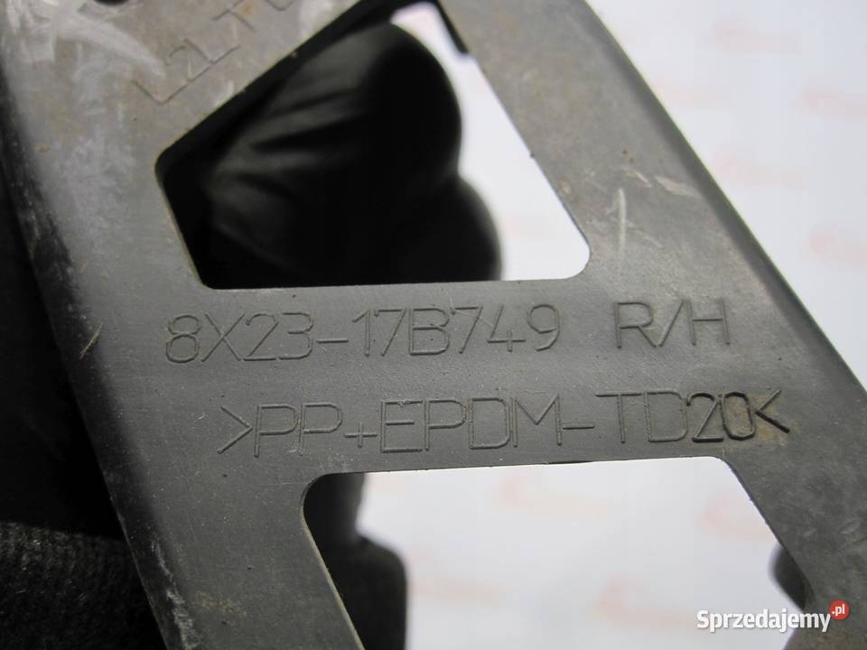 JAGUAR XF 10r ślizg zderzaka prawy przód Kielce