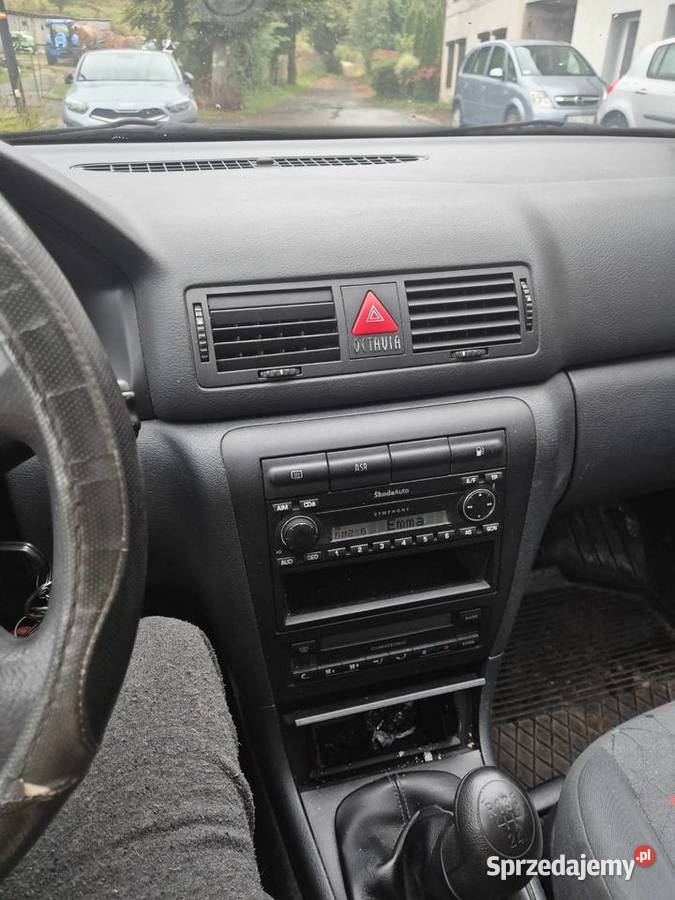 Skoda Octavia Kombi 16 Bgaz Wałbrzych