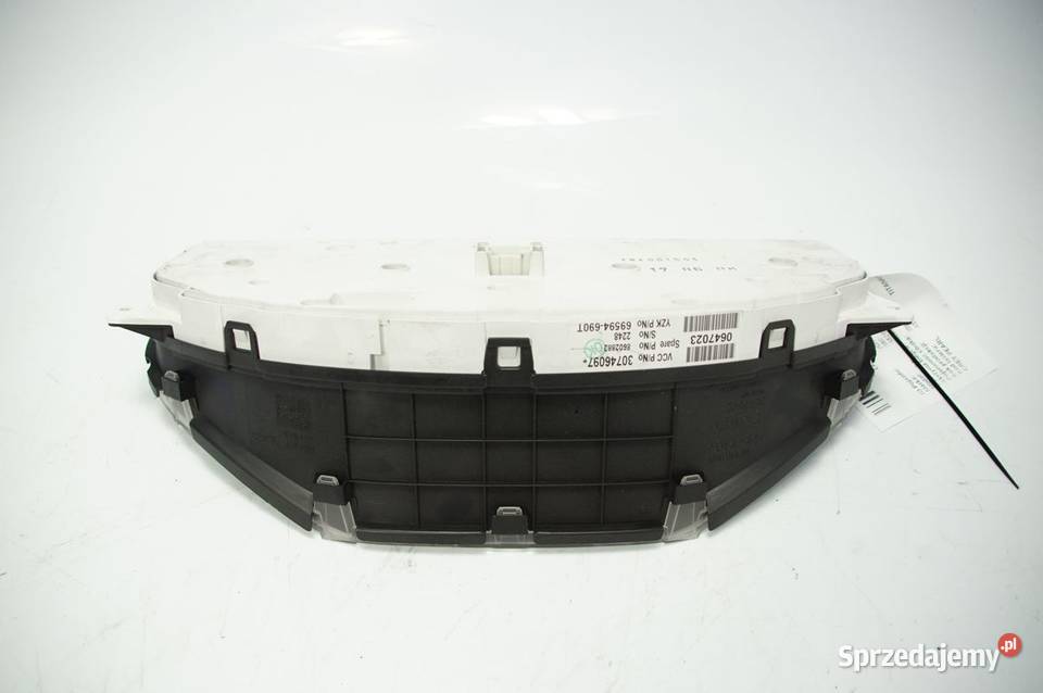 LICZNIK ZEGAR VOLVO S60 30746097 Lipno sprzedam