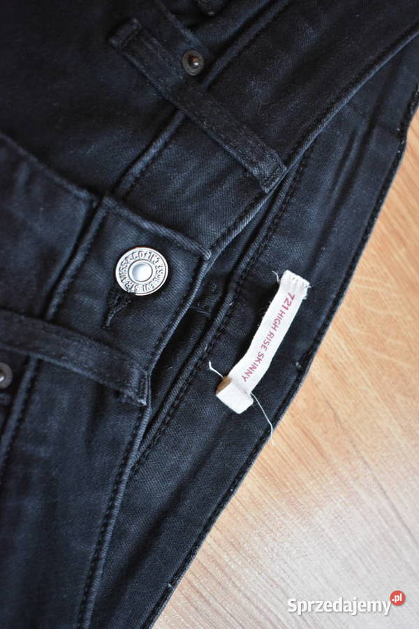 Eleganckie Czarne Spodnie Levis rozmiar XS Stargard