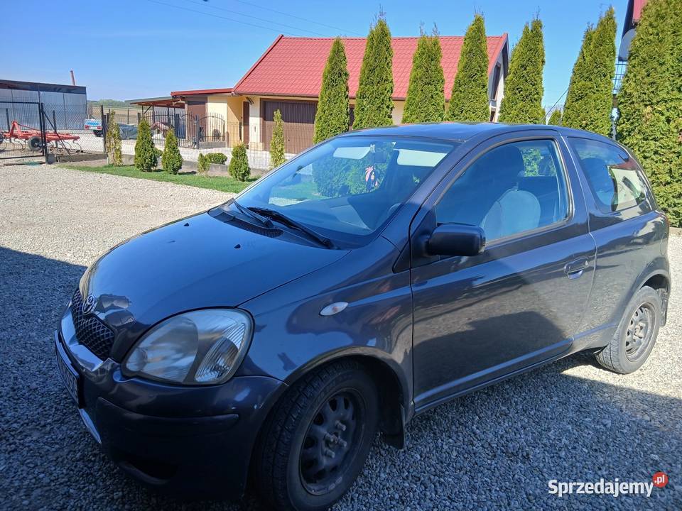 Samochód osobowy toyota yaris Tarnów