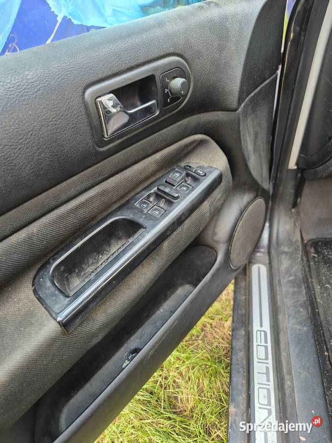 Golf 4 19tdi 2000r Całośćna części elektryczne lusterka Czernikowo
