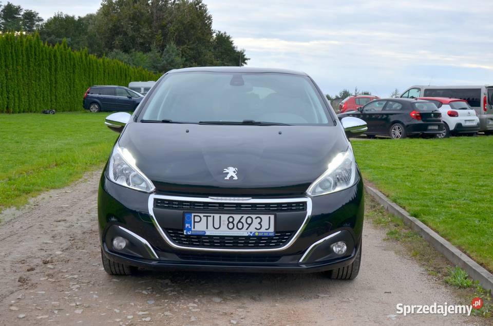 Peugeot 208 12 110 Automat Allure Turek
