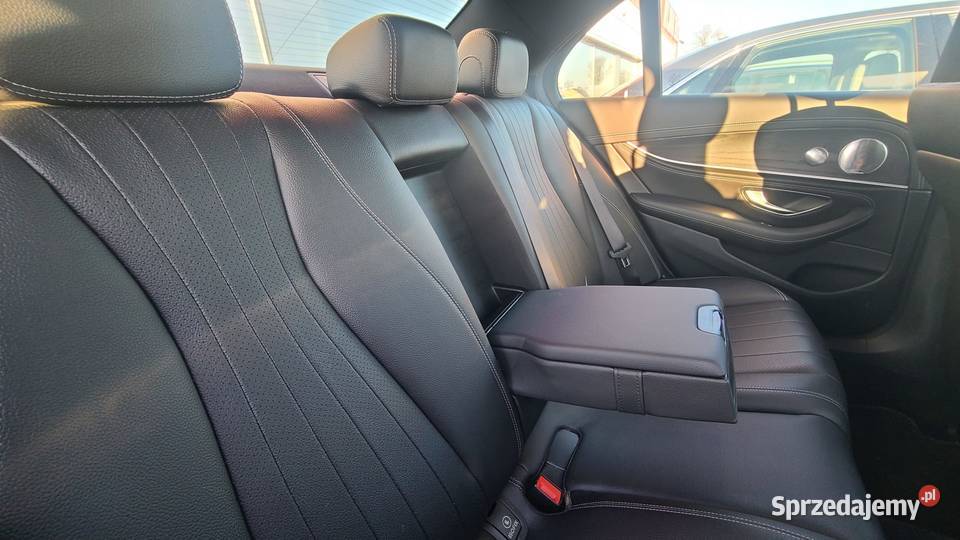MercedesBenz E 300 245 4 Matic 9GTRONIC Klasa E Opole