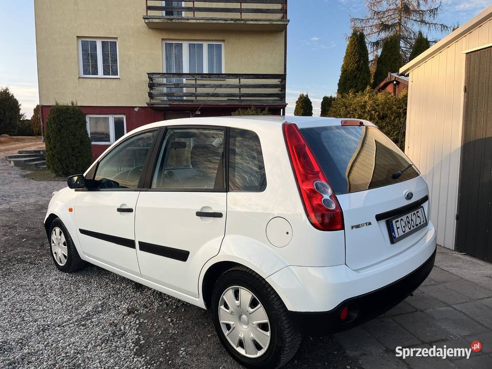 Ford Fiesta 13 Benzyn Klimatyzacja wspomaganie kierownicy Suwałki