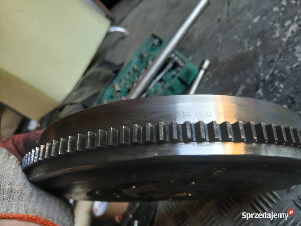 Sprzęgło dwumasowe tarcza docisk Subaru Forester Radłów