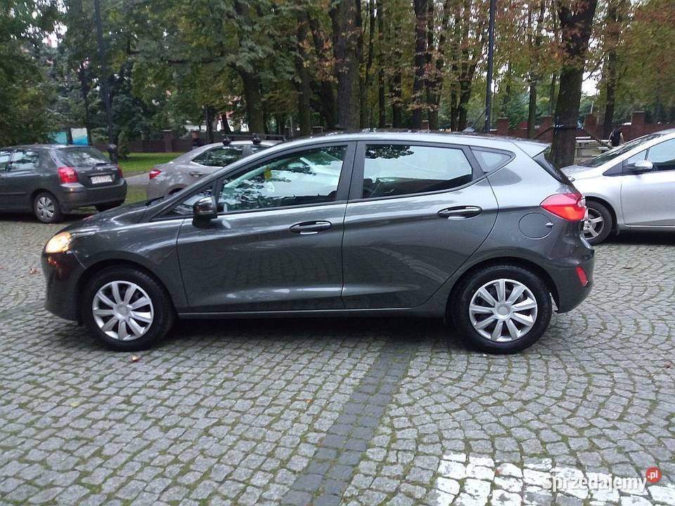 Ford Fiesta MK8 11 86 Salon Polska Pierwszy wielofunkcyjna kierownica śląskie Katowice sprzedam