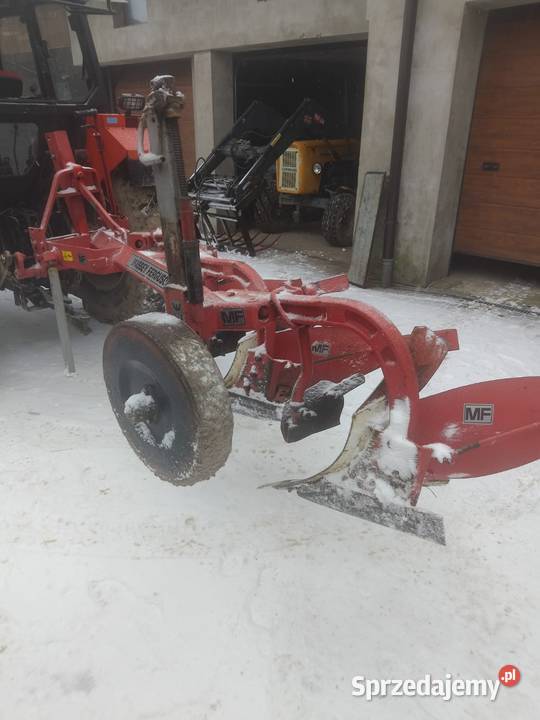 Pług 3 skibowy Pługi Bęczków