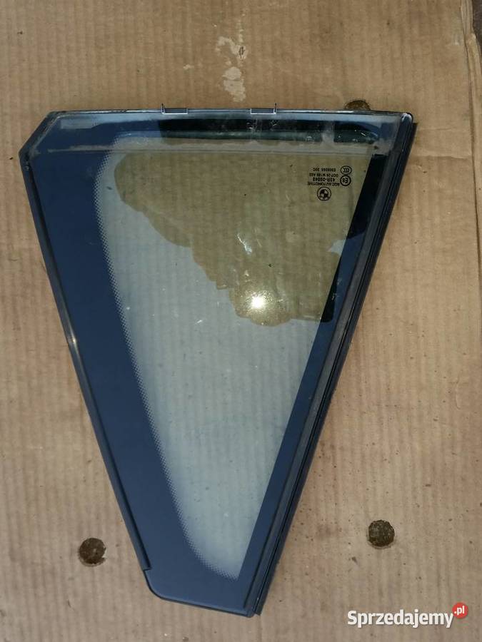BMW X1 Szyba trujkąt drzwi tył lewe Zalas