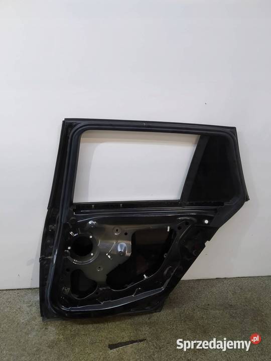 DRZWI PRAWE TYŁ KOMBI TOURING CZARNE Bmw Seria 3 Motoryzacja sprzedam