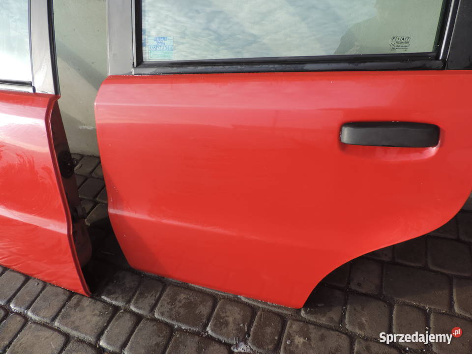 FIAT PANDA 2 DRZWI LEWE TYLNE LEWY TYŁ osobowe Motoryzacja Nowy Sącz