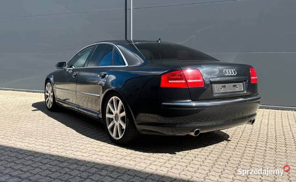 Audi A8 D3 42 benzyna Quatro 340KM Trzebiatów