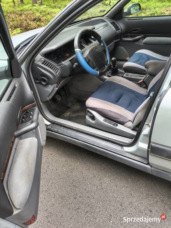 Renault Safrane Majdan Golczański
