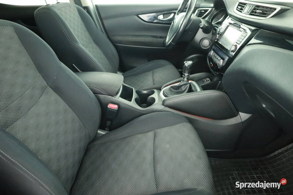 Nissan Qashqai 12 DIGT