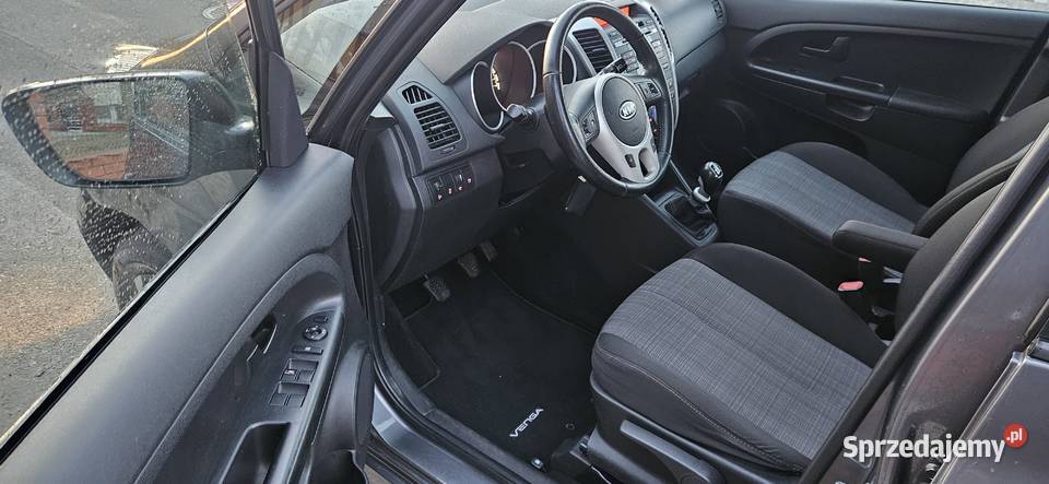 Kia Venga14 CRDIPrzebieg 158Klima szary